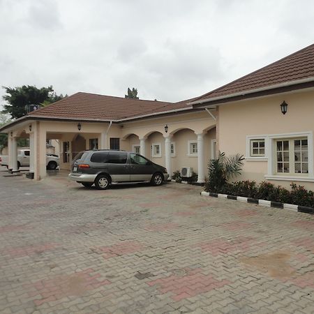 Sdm Tavern And Suites Ibadan Exterior foto